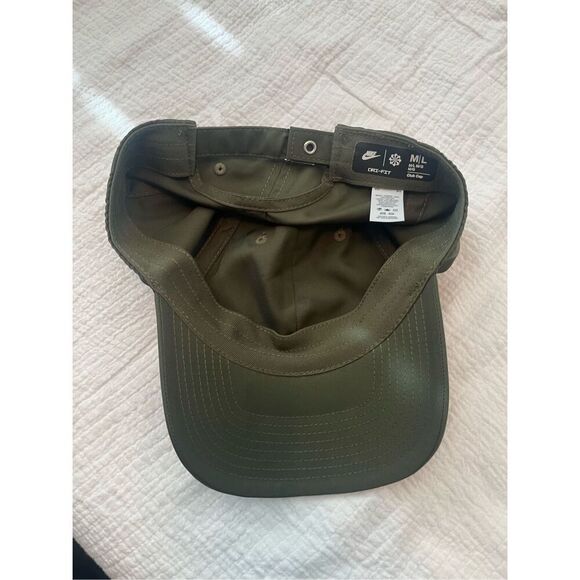 Nike Dri-Fit Baseball Cap Hat - Picture 4 of 5